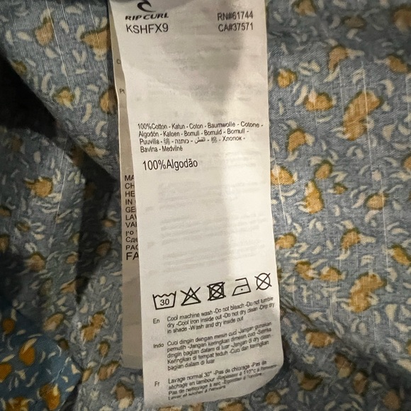 Rip curl button down shirt - Picture 4 of 5